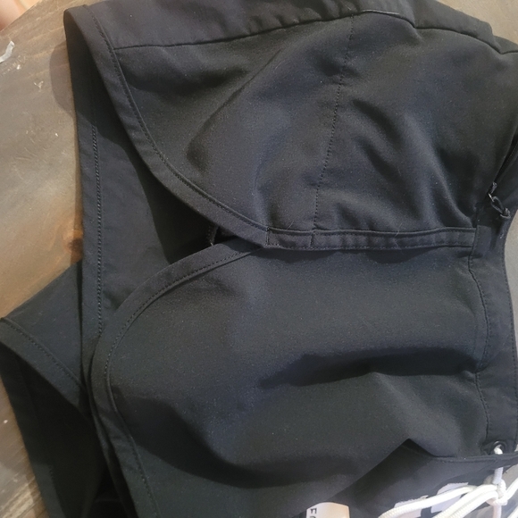 Reebok Crossfit Black Shorts Size 26" - Picture 4 of 6